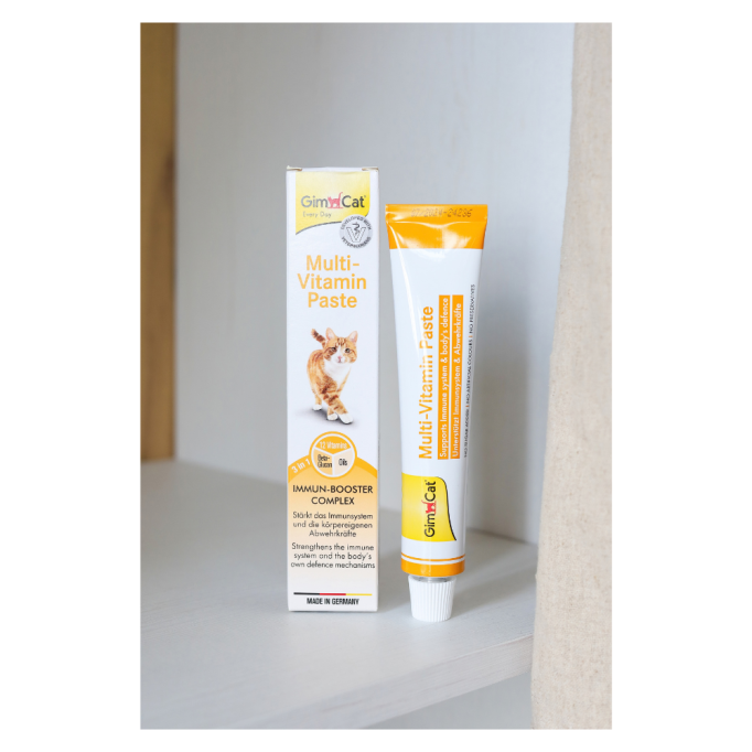 GimCat Multi-Vitamin Paste Мультивітамінна паста для дорослих котів для покращення імунітета 200г