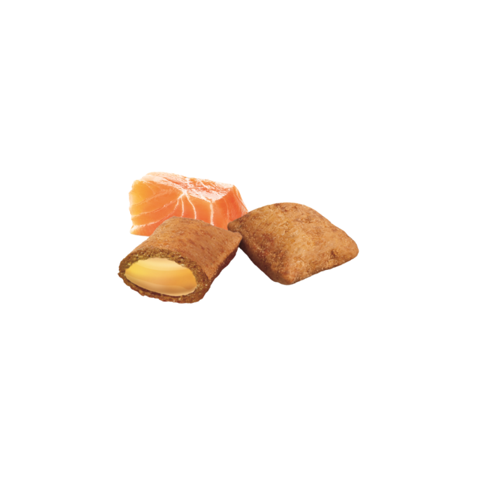 GimCat Nutri Pockets Salmon & Omega Вітамінізовані ласощі з лососем для дорослих котів для зміцнення імунної системи та здоров’я 60г