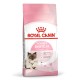Royal Canin Mother & Babycat Сухий корм для вагітних та годуючих кішок і кошенят від 1 до 4 місяців 2кг